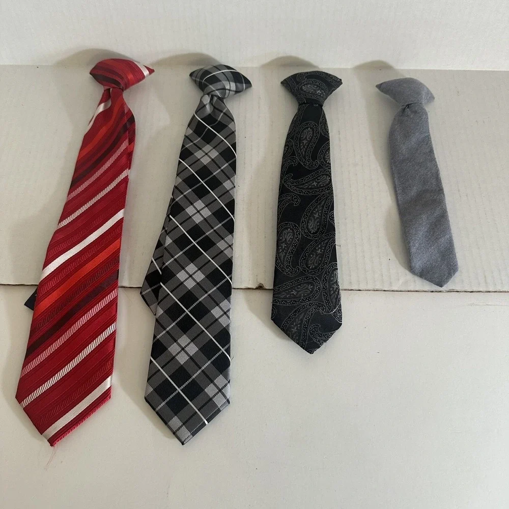 Infant/Toddler/Boy Clip On Ties Lot Of 4 Boys Polyester Assorted Sizes and Color